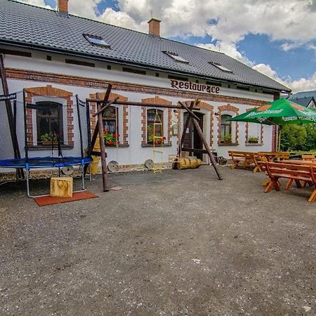 Pension U Mojmíra Rokytnice nad Jizerou Bagian luar foto