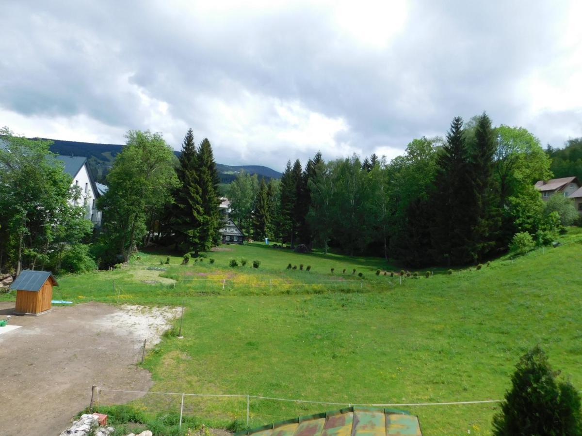 Pension U Mojmíra Rokytnice nad Jizerou Bagian luar foto