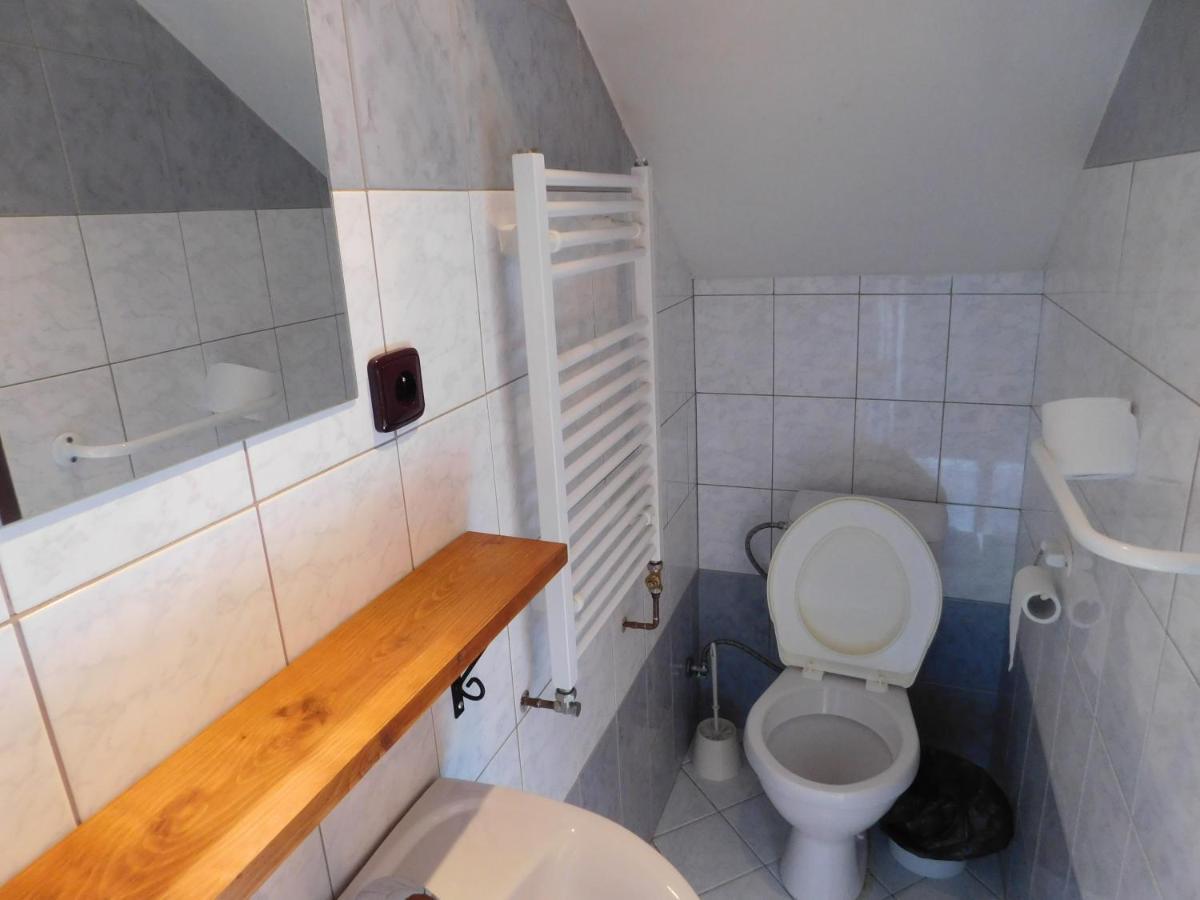 Pension U Mojmíra Rokytnice nad Jizerou Bagian luar foto