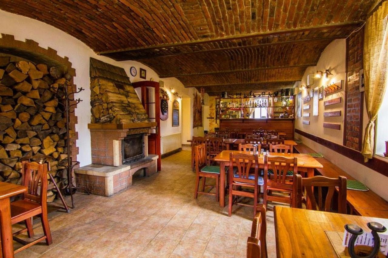 Pension U Mojmíra Rokytnice nad Jizerou Bagian luar foto